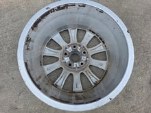 Laden Sie das Bild in den Galerie-Viewer, 1x Alufelge 17 Zoll 8.0" 5x112 39ET Glanz 4G0601025BH Audi A5 A4 I Rim Wheel FEL6037311126up