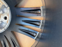 Load image into Gallery viewer, 1x Alufelge 19 Zoll 8.0&quot; 5x112 44ET 3V0601025AF Skoda Superb Rim Wheel