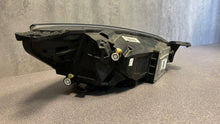 Laden Sie das Bild in den Galerie-Viewer, Frontscheinwerfer Ford Focus JX7B-13E017-AG LED Links Scheinwerfer Headlight SCH3395613112mu