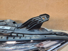 Load image into Gallery viewer, Frontscheinwerfer Mercedes-Benz Cla A1178206761 LED Links Scheinwerfer Headlight SCH9853123487wc