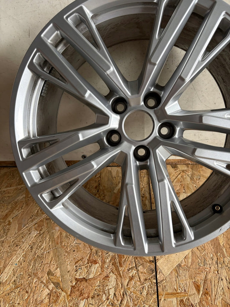 1x Alufelge 19 Zoll 8.0" 5x112 44ET Glanz 8B3601025AS Audi Rim Wheel FEL9871908225ri