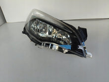 Laden Sie das Bild in den Galerie-Viewer, Frontscheinwerfer Opel Astra J 13297723 Rechts Scheinwerfer Headlight SCH9809407808if