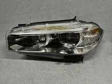 Load image into Gallery viewer, Frontscheinwerfer BMW X5 F15 X6 F16 7317105 Xenon Ein Stück (Rechts oder Links) SCH5897412950ro