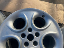 Laden Sie das Bild in den Galerie-Viewer, 1x Alufelge 17 Zoll 7.5" 5x108 41ET 60629500 Alfa Romeo Rim Wheel FEL2132795665du
