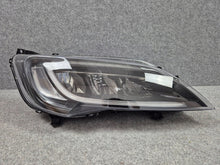 Laden Sie das Bild in den Galerie-Viewer, Frontscheinwerfer Opel Movano C 00468574860 00468574820 Full LED Ein Satz SCH1269831117iv