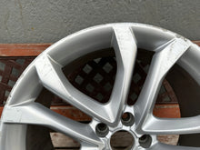 Laden Sie das Bild in den Galerie-Viewer, 1x Alufelge 20 Zoll 9.0&quot; 5x112 37ET 4H0601025J Audi A8 Rim Wheel