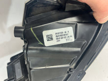 Laden Sie das Bild in den Galerie-Viewer, Frontscheinwerfer Tesla Model 3 1077375-50-B Full LED Rechts oder Links