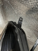 Laden Sie das Bild in den Galerie-Viewer, Frontscheinwerfer Toyota Yaris Rechts Scheinwerfer Headlight