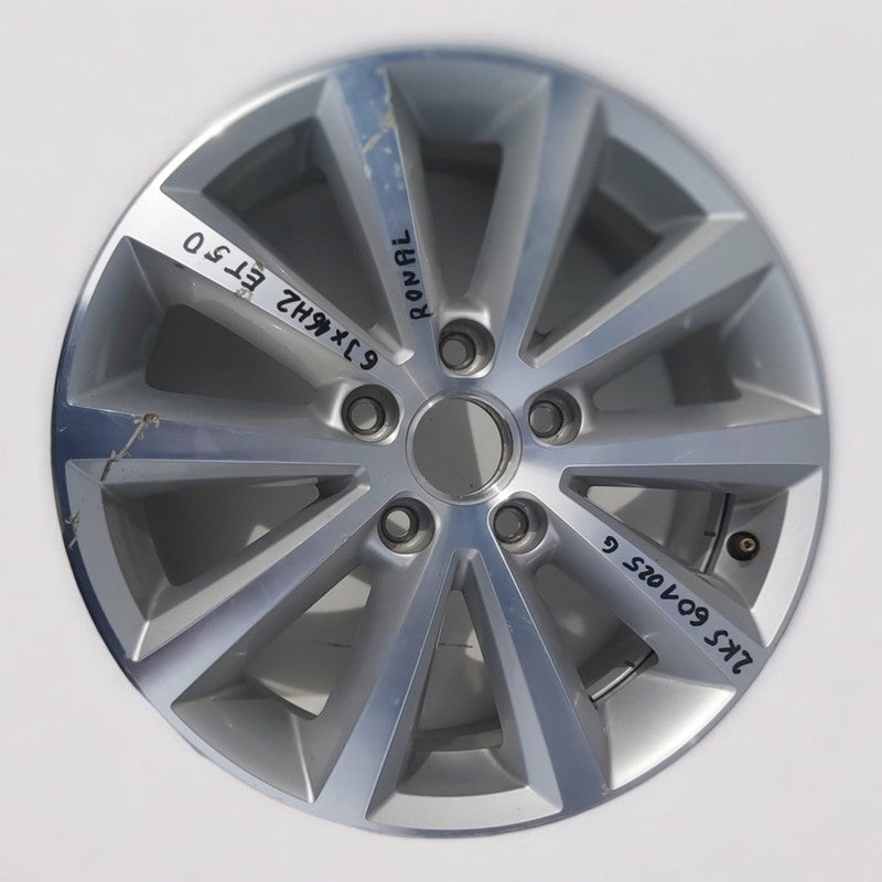 1x Alufelge 16 Zoll 6.0" 5x112 50ET Silber 2K5601025G VW Caddy Rim Wheel