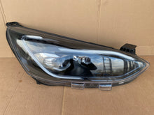 Laden Sie das Bild in den Galerie-Viewer, Frontscheinwerfer Ford Focus JX7B-13E016-AG LED Rechts Scheinwerfer Headlight SCH5071985583or