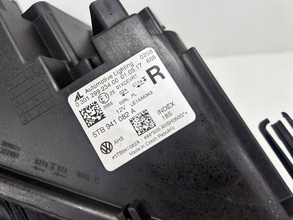 Frontscheinwerfer VW Touran 5TB941082A Full LED Rechts Scheinwerfer Headlight