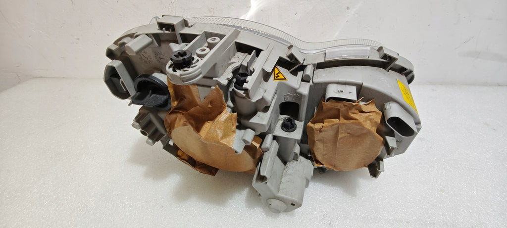 Frontscheinwerfer Mercedes-Benz W203 A2038203761 Xenon Rechts oder Links SCH3542880097id