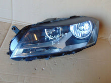 Load image into Gallery viewer, Frontscheinwerfer VW Passat B7 3AB941005 Links Scheinwerfer Headlight SCH5066514449rg