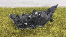 Load image into Gallery viewer, Frontscheinwerfer Toyota V RUU2431 Full LED Rechts Scheinwerfer Headlight SCH6146176646oi