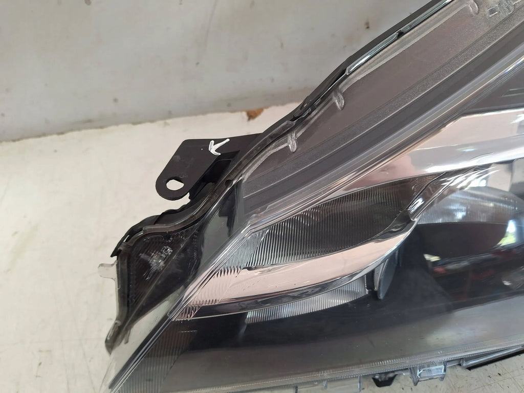 Frontscheinwerfer Toyota Yaris VAY2693 Rechts Scheinwerfer Headlight