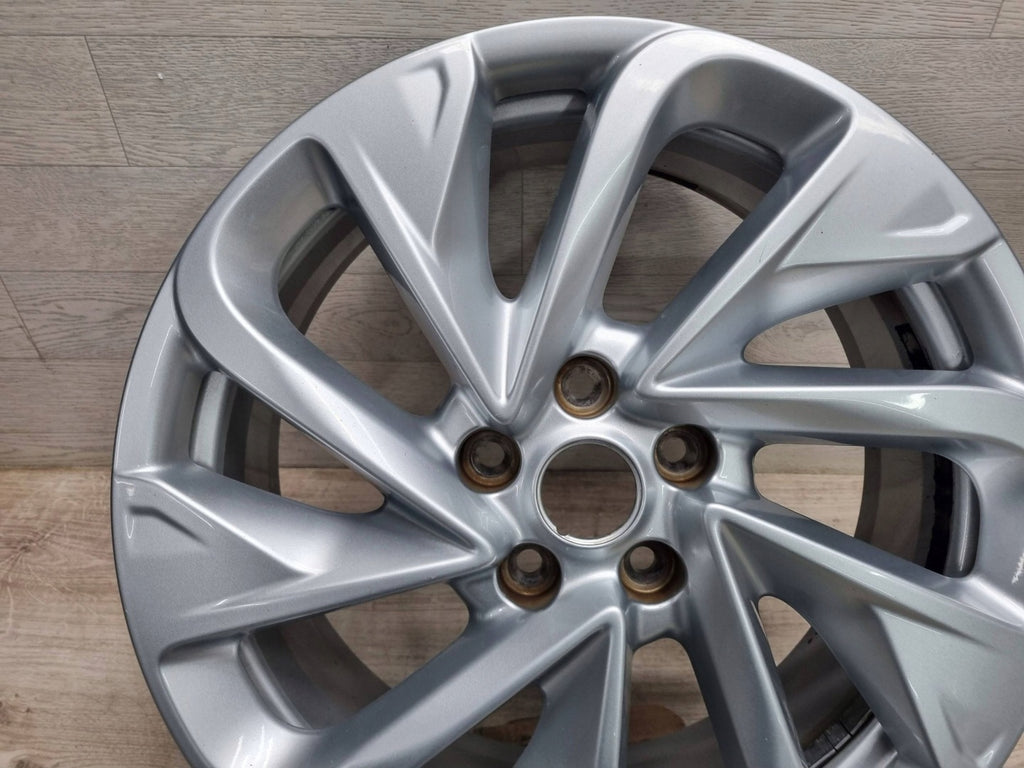 1x Alufelge 18 Zoll 7.5" 5x114.3 39ET Glanz Silber 403006653R Renault Espace FEL2755257328ri