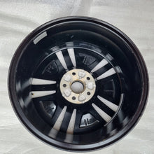 Load image into Gallery viewer, 1x Alufelge 17 Zoll 7.0" 5x112 40ET Glanz Schwarz 3C0601025AM VW Passat B8 FEL5174894405ix