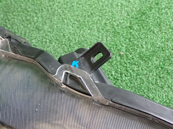 Frontscheinwerfer Toyota Yaris LED Rechts Scheinwerfer Headlight