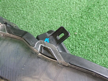 Load image into Gallery viewer, Frontscheinwerfer Toyota Yaris LED Rechts Scheinwerfer Headlight