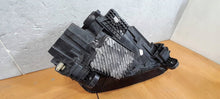 Laden Sie das Bild in den Galerie-Viewer, Frontscheinwerfer Audi Q2 1278211 Vorderseite Scheinwerfer Headlight