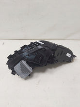 Laden Sie das Bild in den Galerie-Viewer, Frontscheinwerfer Tesla Model 1077375-00-C Links Scheinwerfer Headlight