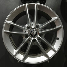 Laden Sie das Bild in den Galerie-Viewer, 4x Alufelge 16 Zoll 6.5" 5x112 44ET A1774010100 Mercedes-Benz Superb III Octavia FEL9463692775xh