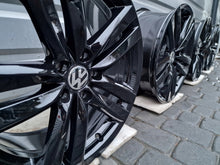 Load image into Gallery viewer, 4x Alufelge 18 Zoll 8.0" 5x112 44ET VW Passat Touran Arteon Rim Wheel FEL1840241631sz