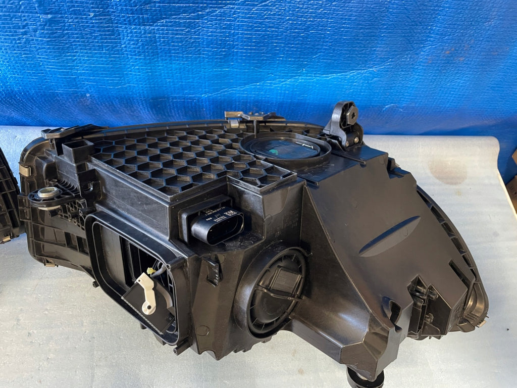 Frontscheinwerfer Mercedes-Benz W206 A2069067103 A2069068204 LED Ein Satz SCH1583447236on