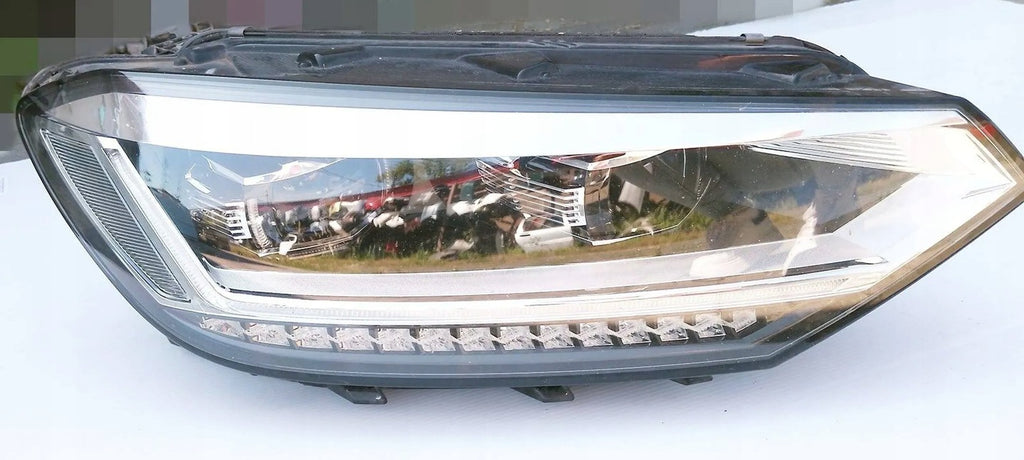 Frontscheinwerfer VW Touran 5TB941082A 030129923400 LED Rechts Headlight