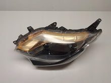 Laden Sie das Bild in den Galerie-Viewer, Frontscheinwerfer Mitsubishi L200 L200-LH-ORYG1 Links Scheinwerfer Headlight