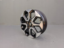 Laden Sie das Bild in den Galerie-Viewer, 1x Alufelge 15 Zoll 4.5&quot; 4x100 35ET 42611-0H050 Toyota Aygo Rim Wheel