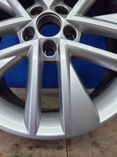 Laden Sie das Bild in den Galerie-Viewer, 1x Alufelge 17 Zoll 6V0601025C Skoda Fabia I Rim Wheel FEL7369096506pa