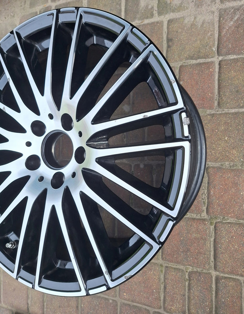 1x Alufelge 18 Zoll 8.5" 5x112 52ET Glanz Schwarz A2064015000 Mercedes-Benz W206 FEL2668269277uj