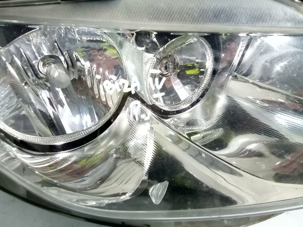 Frontscheinwerfer Seat Ibiza IV 89319119 Rechts Scheinwerfer Headlight SCH2197215880zz