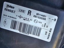 Laden Sie das Bild in den Galerie-Viewer, Frontscheinwerfer Dacia Sandero 260103529R Rechts Scheinwerfer Headlight