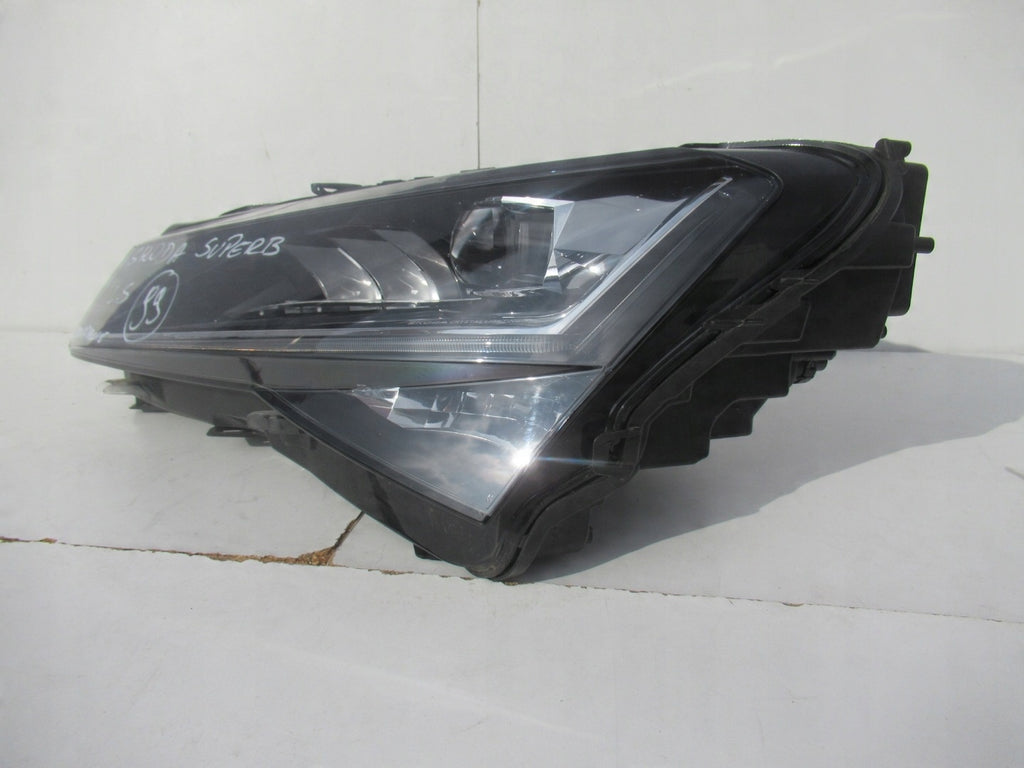 Frontscheinwerfer Skoda Superb III 3V1941015D LED Links Scheinwerfer Headlight