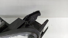 Laden Sie das Bild in den Galerie-Viewer, Frontscheinwerfer Opel E Combo 9816826080 Links Scheinwerfer Headlight SCH2377700561dg