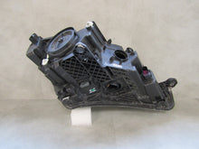 Laden Sie das Bild in den Galerie-Viewer, Frontscheinwerfer Skoda Superb III 3V1041015 Xenon Links Scheinwerfer Headlight
