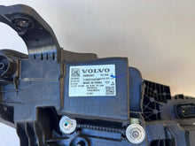 Load image into Gallery viewer, Frontscheinwerfer Volvo 80000401 Links Scheinwerfer Headlight SCH6011856340tf