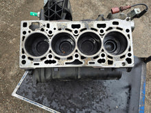 Laden Sie das Bild in den Galerie-Viewer, Motorblock Audi A6 C7 DDD 2.0 TDI 190PS 140kW Diesel Unkomplett