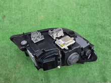 Load image into Gallery viewer, Frontscheinwerfer BMW X1 E84 90041623 Bi-Xenon Links Scheinwerfer Headlight SCH1826686146tz