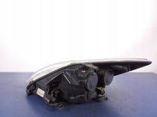 Load image into Gallery viewer, Frontscheinwerfer Ford Focus 8M51-13D152-AD Rechts Scheinwerfer Headlight