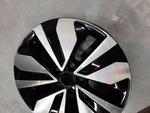 Load image into Gallery viewer, 1x Alufelge 17 Zoll 7.0" 5x112 45ET Glanz Silber 2GA601025AR VW T-Roc Rim Wheel FEL4335386550uo