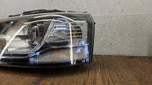 Laden Sie das Bild in den Galerie-Viewer, Frontscheinwerfer Land Rover Freelander 2 L359 DH5213W030DB FALSE Headlight SCH1068122474on