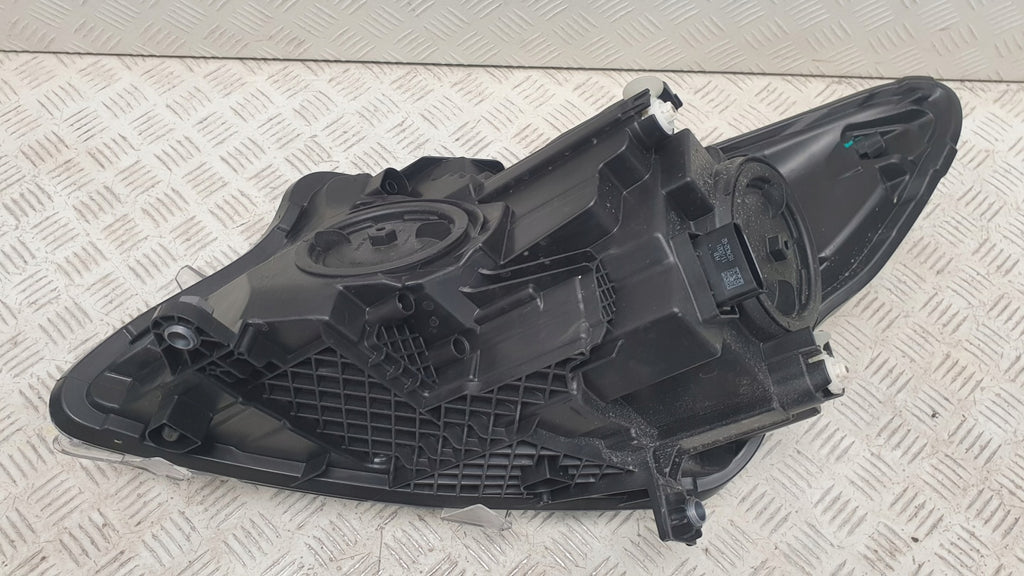 Frontscheinwerfer Mercedes-Benz Vito W447 A4479067800 Rechts Headlight SCH3508670362gw