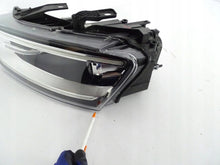 Load image into Gallery viewer, Frontscheinwerfer Audi Q3 8U0941003H Xenon Links Scheinwerfer Headlight