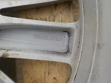 Laden Sie das Bild in den Galerie-Viewer, 1x Alufelge 17 Zoll 7.0" 5x100 48ET Subaru Forester Rim Wheel FEL6835408862ex