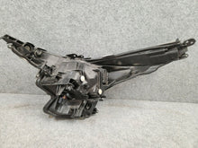 Laden Sie das Bild in den Galerie-Viewer, Frontscheinwerfer Toyota Prius LED Rechts Scheinwerfer Headlight SCH3324258341tc