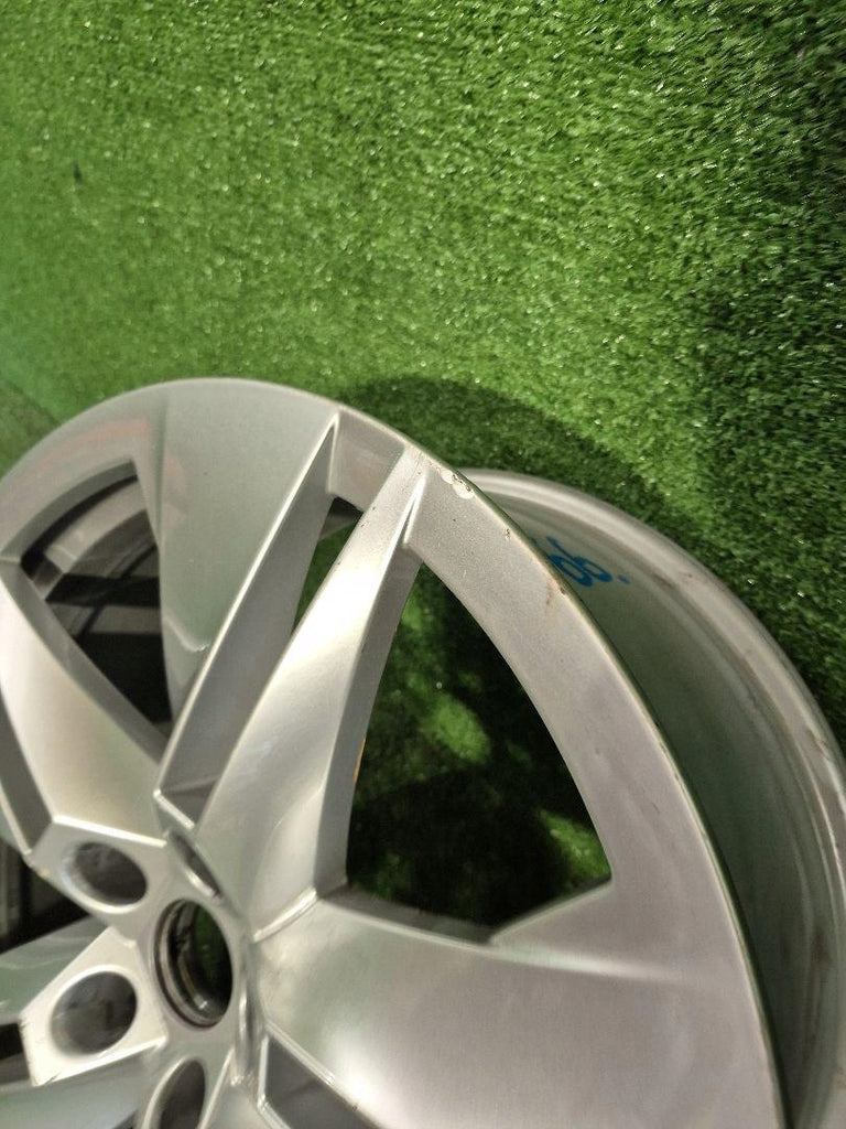 1x Alufelge 19 Zoll 8.0" 5x112 45ET Glanz Silber 5LA601025B Skoda Enyaq FEL8559507927bk