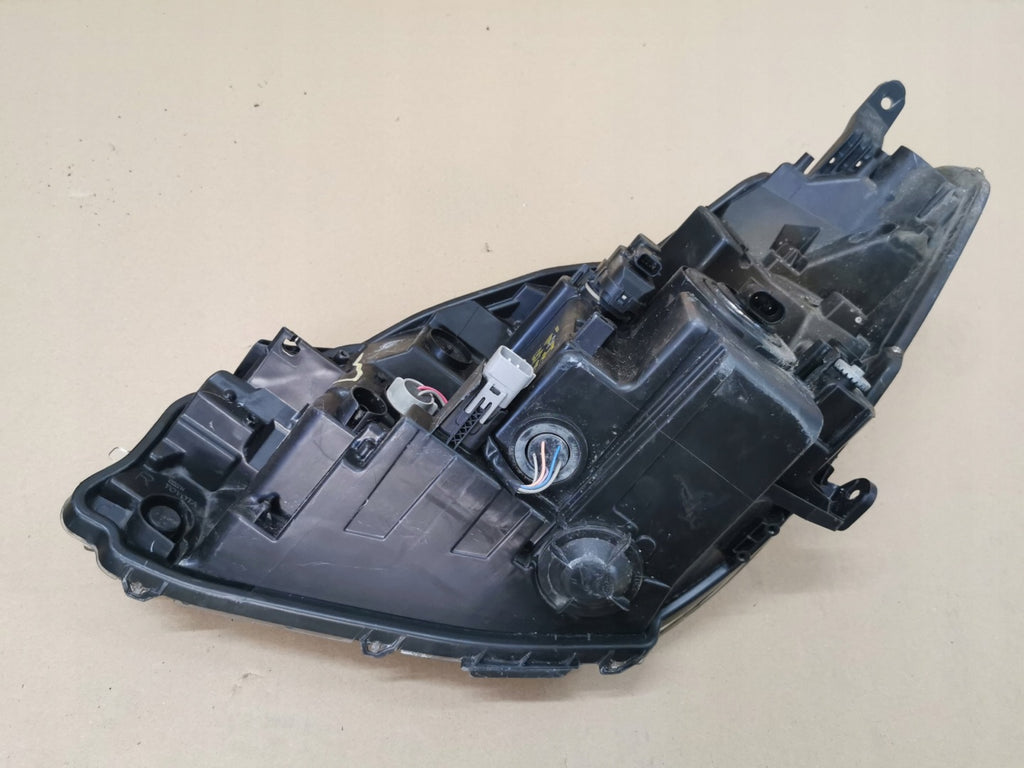 Frontscheinwerfer Toyota Yaris 81130-0DJ70 Rechts Scheinwerfer Headlight SCH1050317820lq
